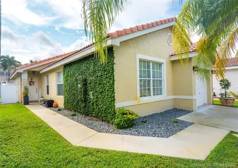 18043 SW 29th Lane Miramar FL 33029