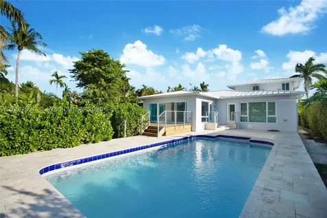 1100 Belle Meade Island Drive Miami FL 33138