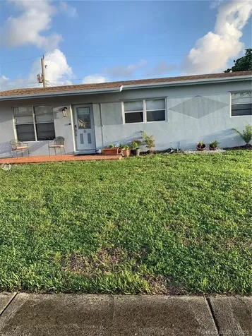 1261 NE 214th Street Miami FL 33179