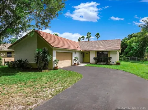 11540 NW 39th Place Coral Springs FL 33065
