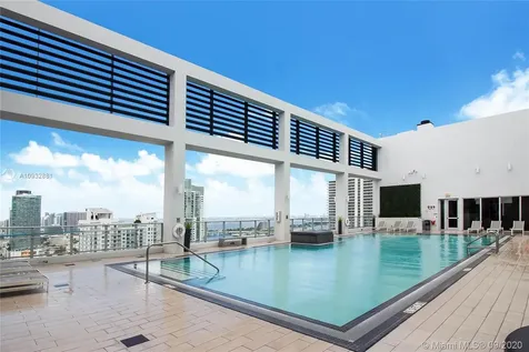 151 SE 1st Street Miami FL 33131