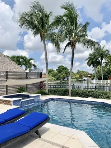 2085 Ixora Road North Miami FL 33181