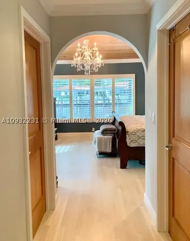 2085 Ixora Road North Miami FL 33181