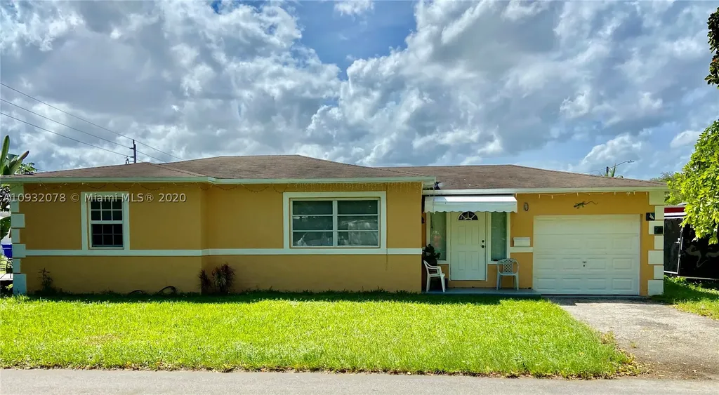 1824 N 23rd Avenue Hollywood FL 33020