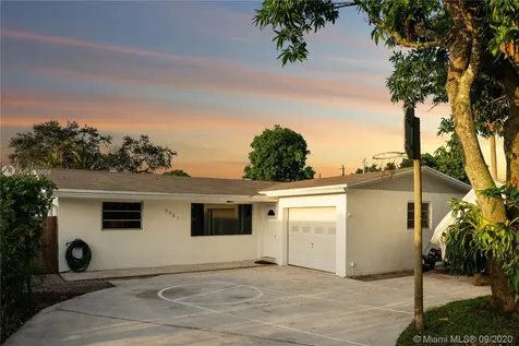 7251 Branch Street Hollywood FL 33024