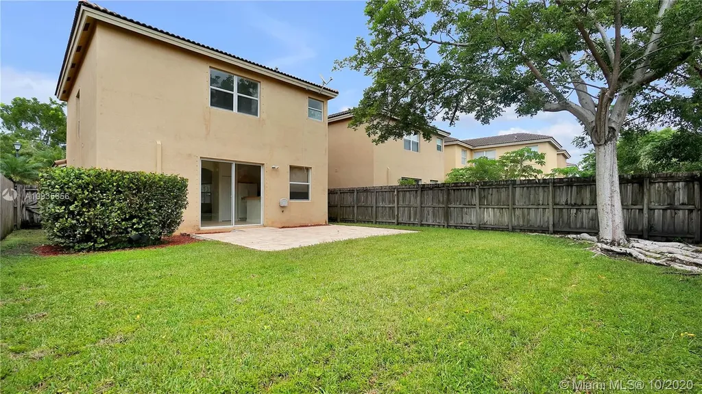 2036 SE 14th Court Homestead FL 33035