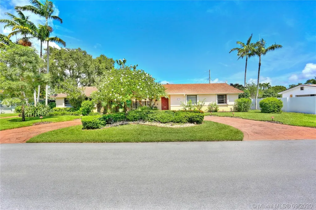 8325 SW 155th Terrace Palmetto Bay FL 33157