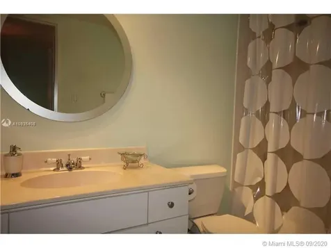 5161 Collins Avenue Miami Beach FL 33140