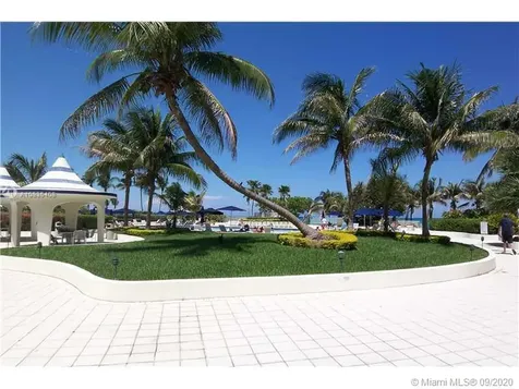 5161 Collins Avenue Miami Beach FL 33140