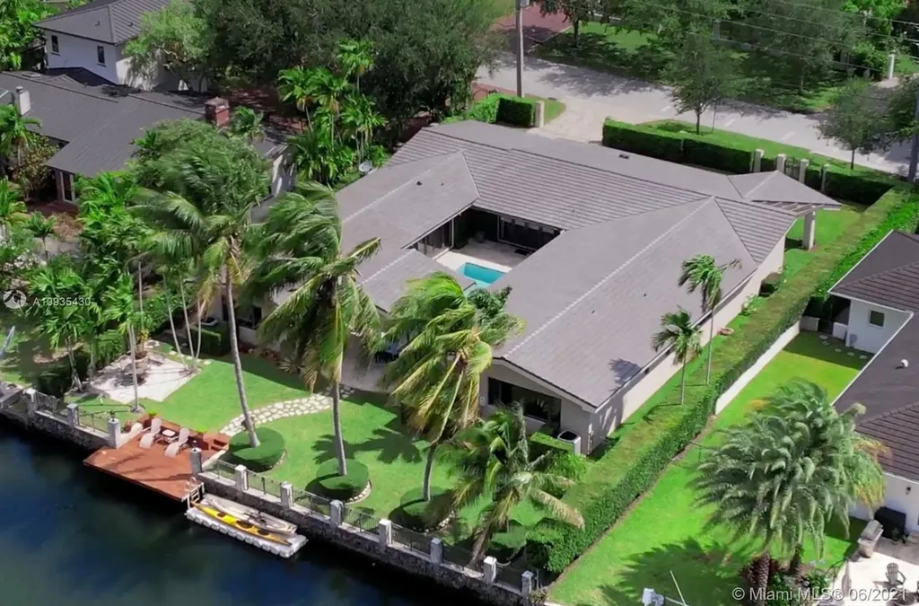 4804 Biltmore Drive Coral Gables FL 33146