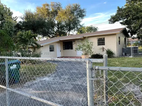 4255 NW 183rd Street Miami Gardens FL 33055