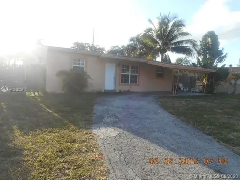 2200 NE 3rd Avenue Pompano Beach FL 33060