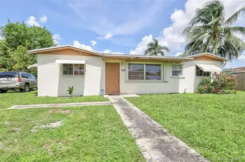 7091 Tyler Street Hollywood FL 33024