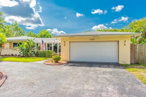5130 Jackson Street Hollywood FL 33021