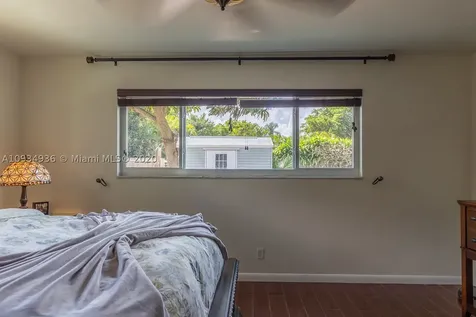 5130 Jackson Street Hollywood FL 33021