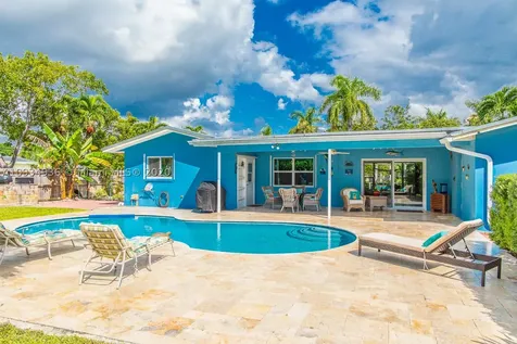 5130 Jackson Street Hollywood FL 33021