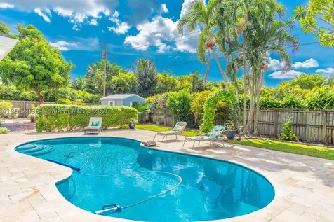 5130 Jackson Street Hollywood FL 33021