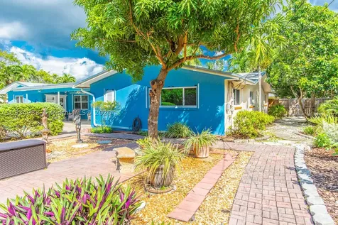 5130 Jackson Street Hollywood FL 33021