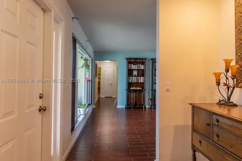 5130 Jackson Street Hollywood FL 33021