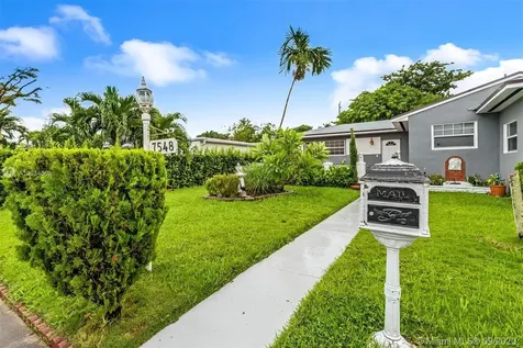 7548 Adventure Avenue North Bay Village FL 33141