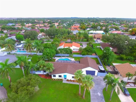 12975 SW 190th Terrace Miami FL 33177