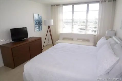 5161 Collins Avenue Miami Beach FL 33140
