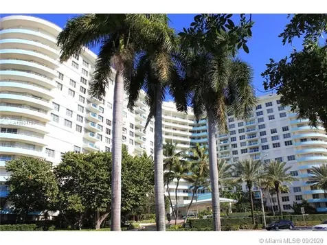 5161 Collins Avenue Miami Beach FL 33140