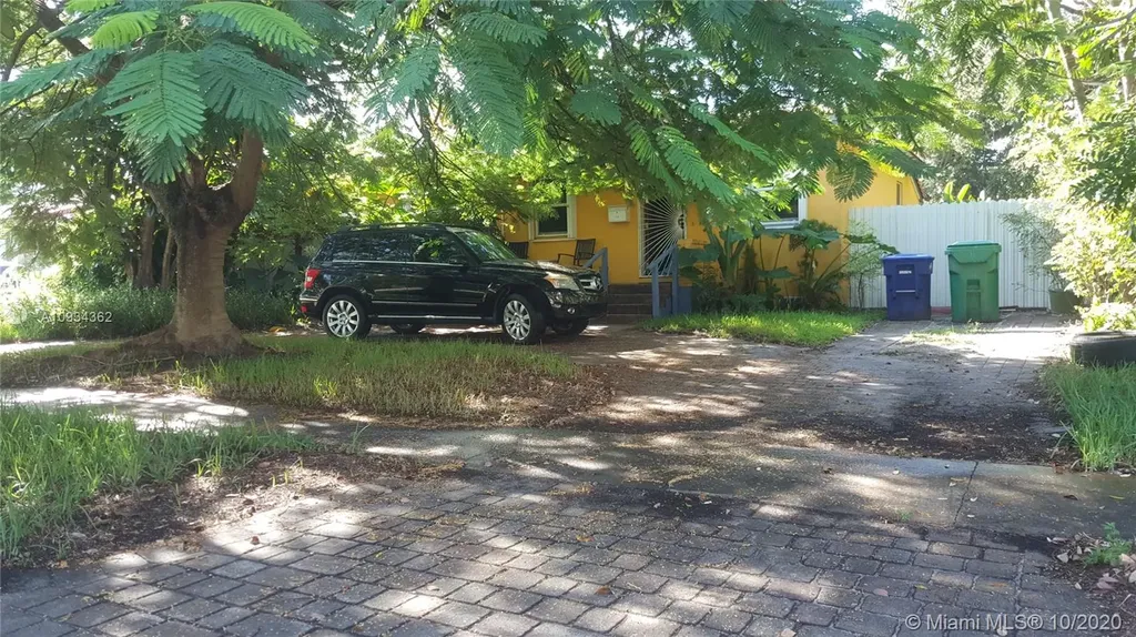 140 NE 171st Terrace North Miami Beach FL 33162