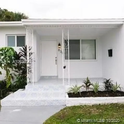 830 NE 135th Street North Miami FL 33161