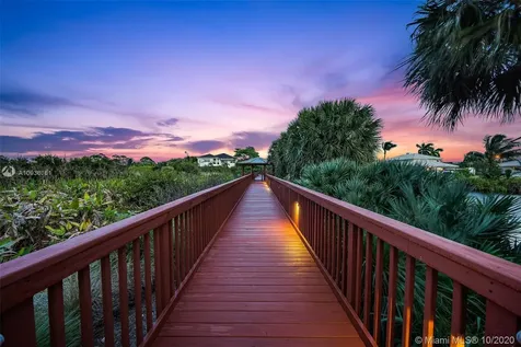 1713 W Hemingway Drive Juno Beach FL 33408