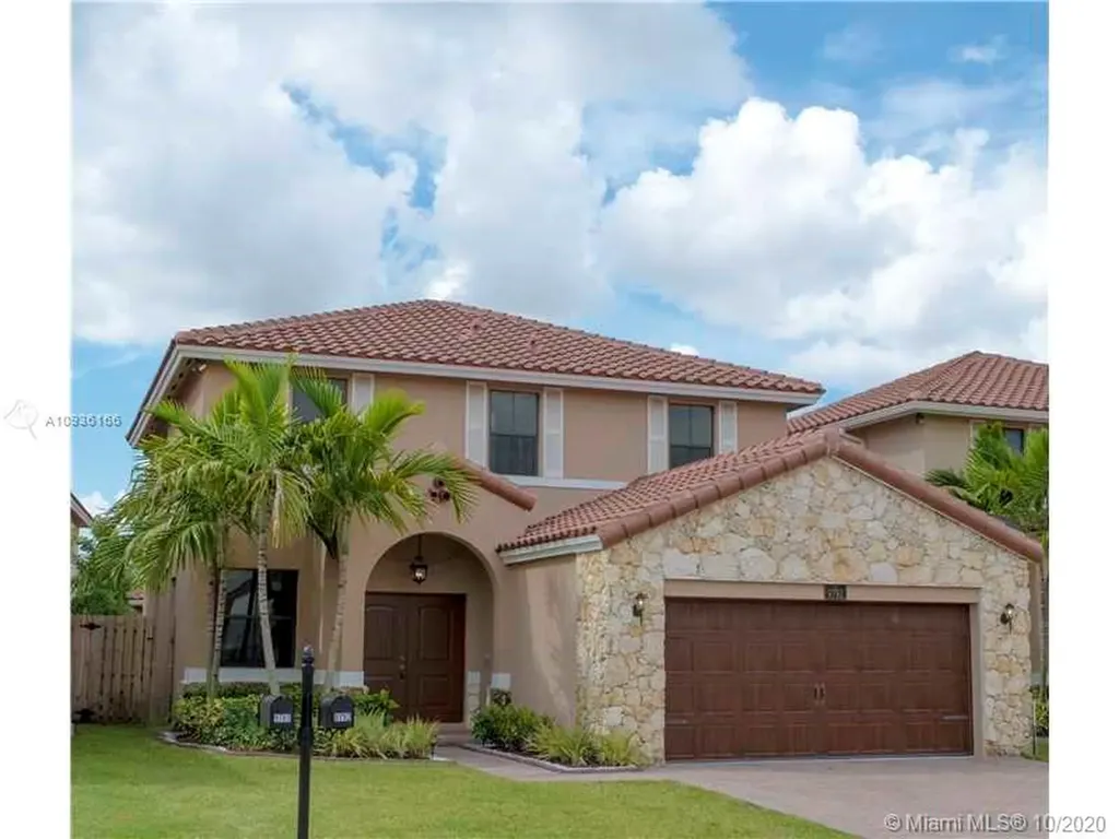 9792 NW 9th Street Miami FL 33172