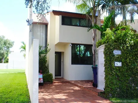 10433 SW 80th Street Miami FL 33173