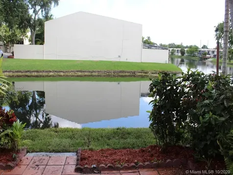 10433 SW 80th Street Miami FL 33173
