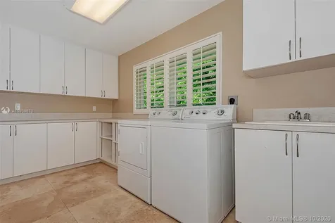 12790 SW 64th Court Pinecrest FL 33156