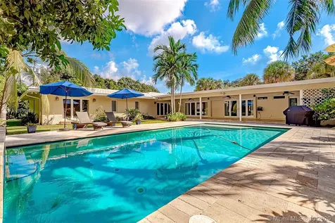 12790 SW 64th Court Pinecrest FL 33156