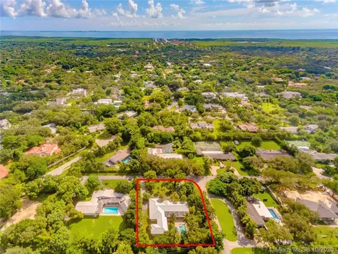 12790 SW 64th Court Pinecrest FL 33156