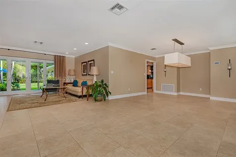 12790 SW 64th Court Pinecrest FL 33156