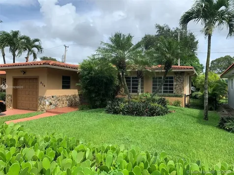 829 El Rado Street Coral Gables FL 33134