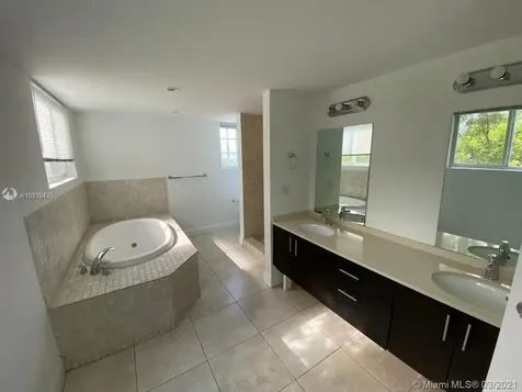 1656 Hayes Street Hollywood FL 33020