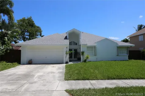 21831 SW 98th Avenue Cutler Bay FL 33190
