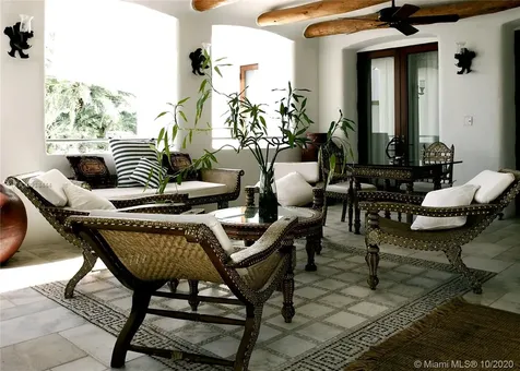 24 S Hibiscus Drive Miami Beach FL 33139