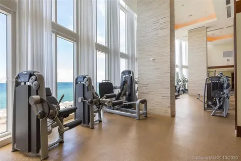 15811 Collins Avenue Sunny Isles Beach FL 33160