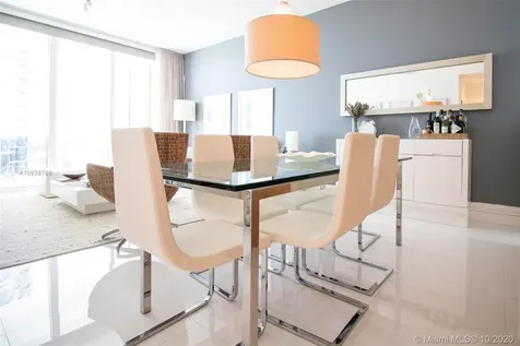 15811 Collins Avenue Sunny Isles Beach FL 33160