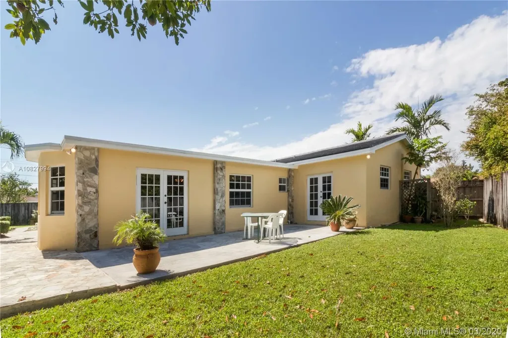 4625 SW 82nd Place Miami FL 33155