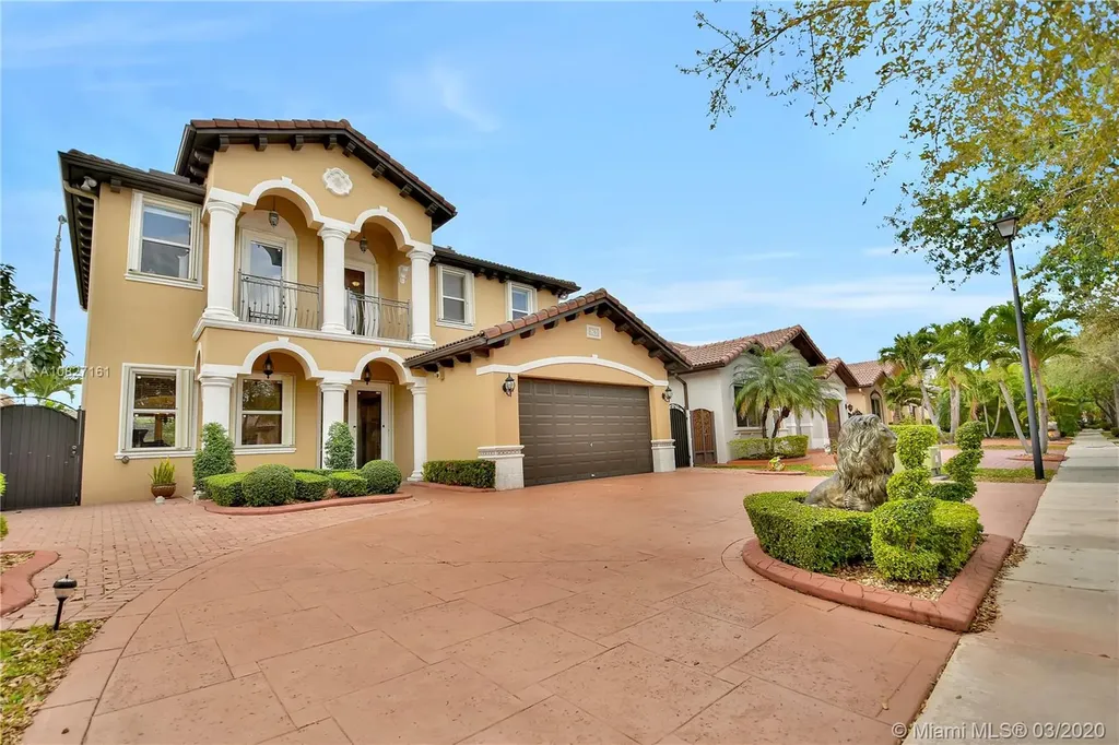 8746 NW 139th Street Miami Lakes FL 33018