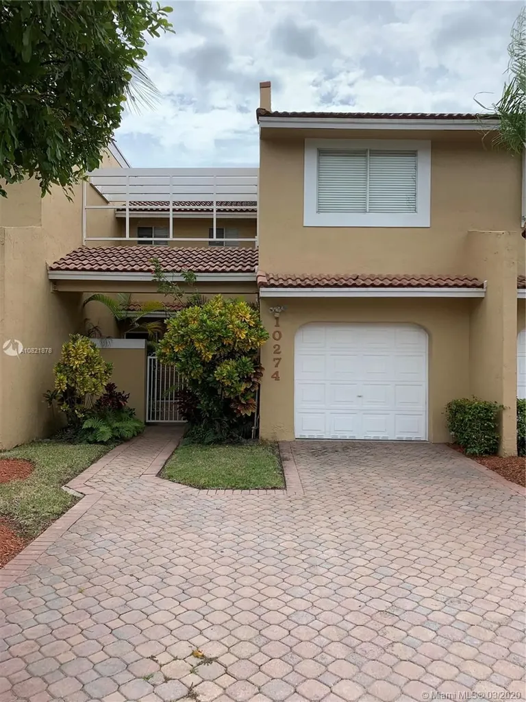 10274 NW 51st Terrace Doral FL 33178