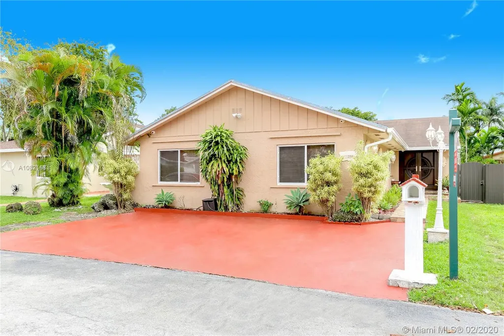 11258 SW 34th Lane Miami FL 33165