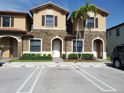 9348 W 33rd Avenue Hialeah FL 33018