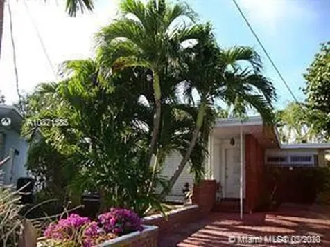 9272 Abbott Avenue Surfside FL 33154