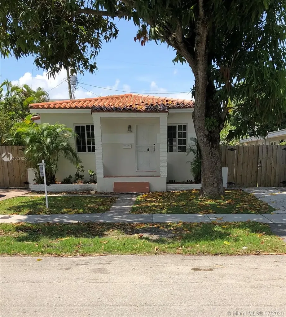 3780 SW 27th Terrace Miami FL 33134